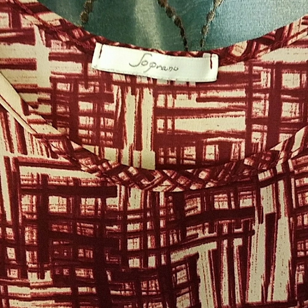 💥3 for $20💥Soprano crop top - Picture 2 of 3